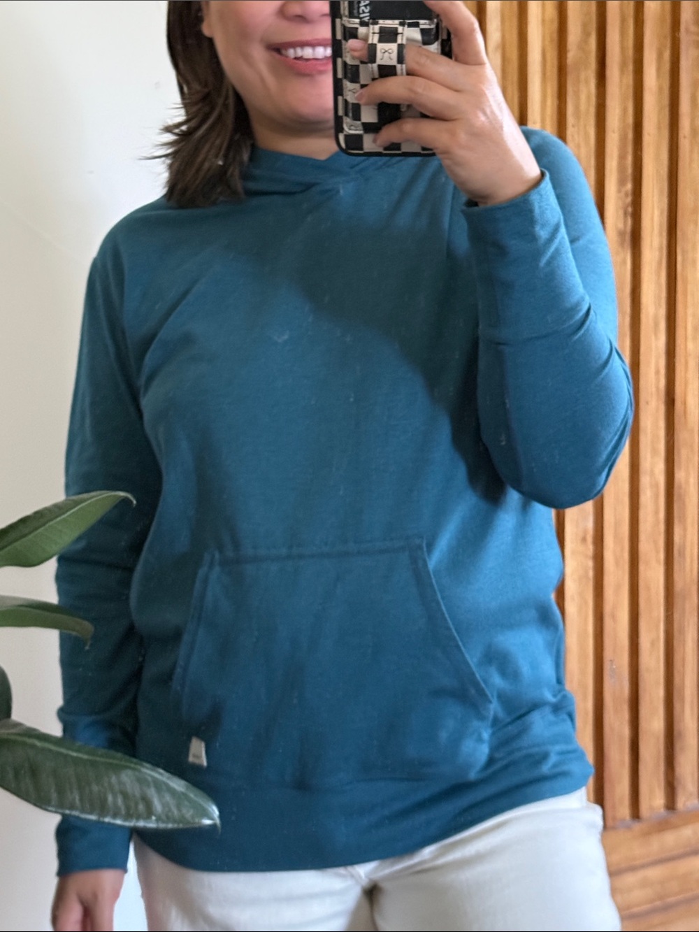 Vuori Halo Performance Pullover in Cosmo Blue. M - Picture 7 of 8